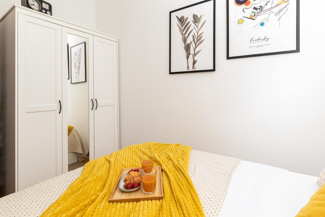 Cesare Apartment, With Swimming Pool And Sea View Ližnjan Екстериор снимка
